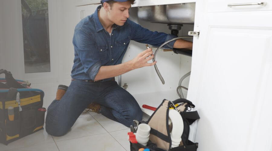 Professional emergency plumbing in Earling, IA